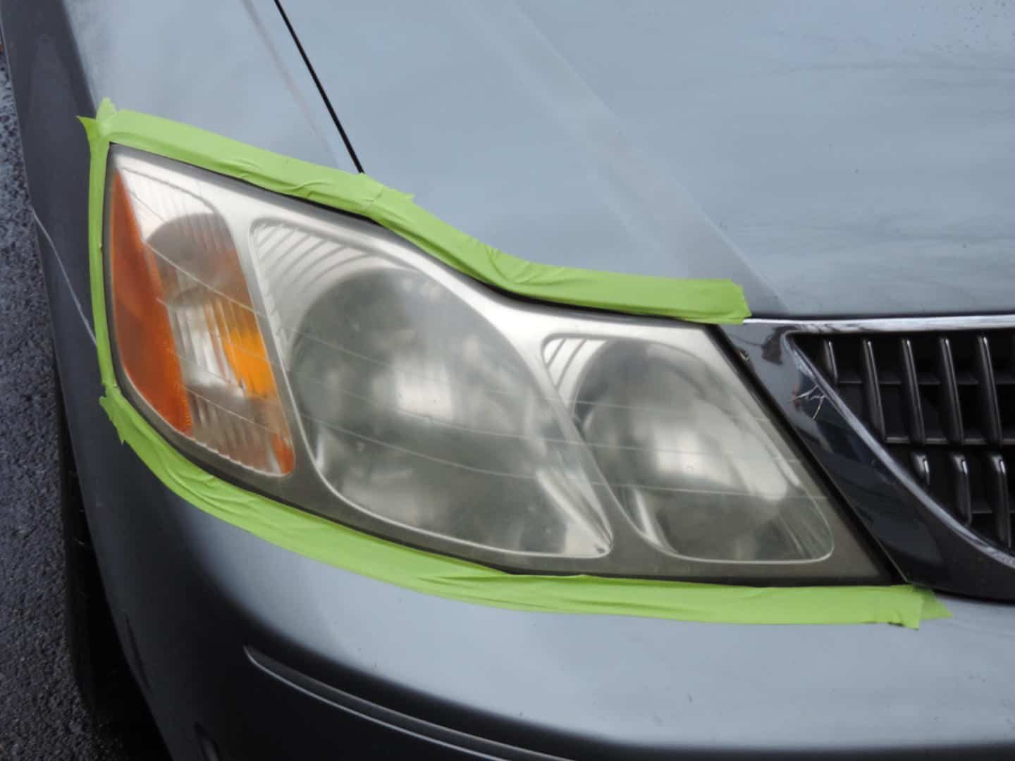 Cloudy headlight before restoration